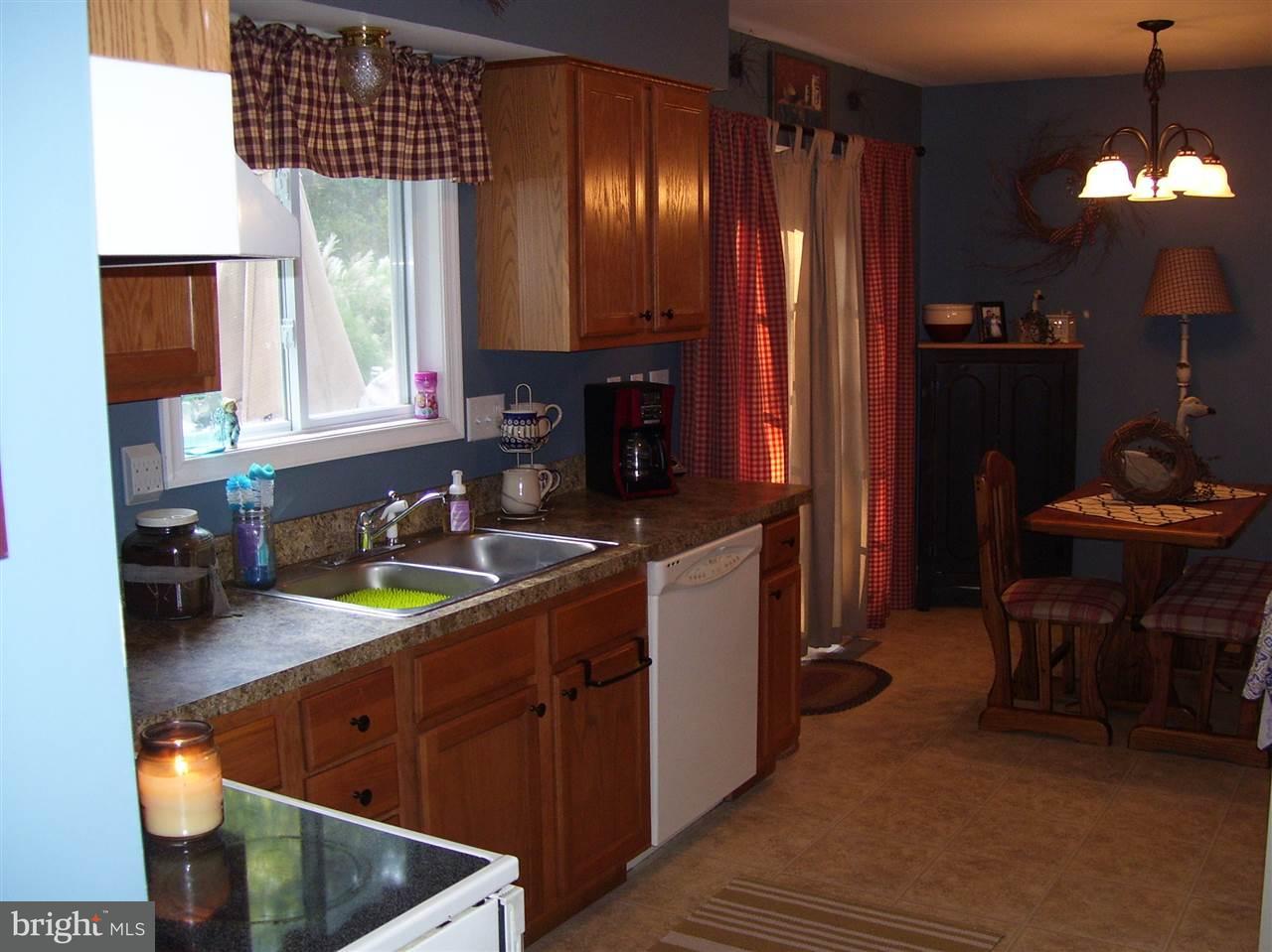 135 Clapsaddle Road Gettysburg, PA 17325 - Photo 5 of 18 Gallery Image 5