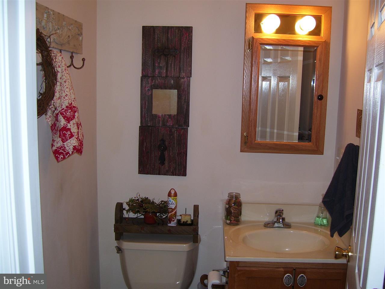 135 Clapsaddle Road Gettysburg, PA 17325 - Photo 6 of 18 Gallery Image 6