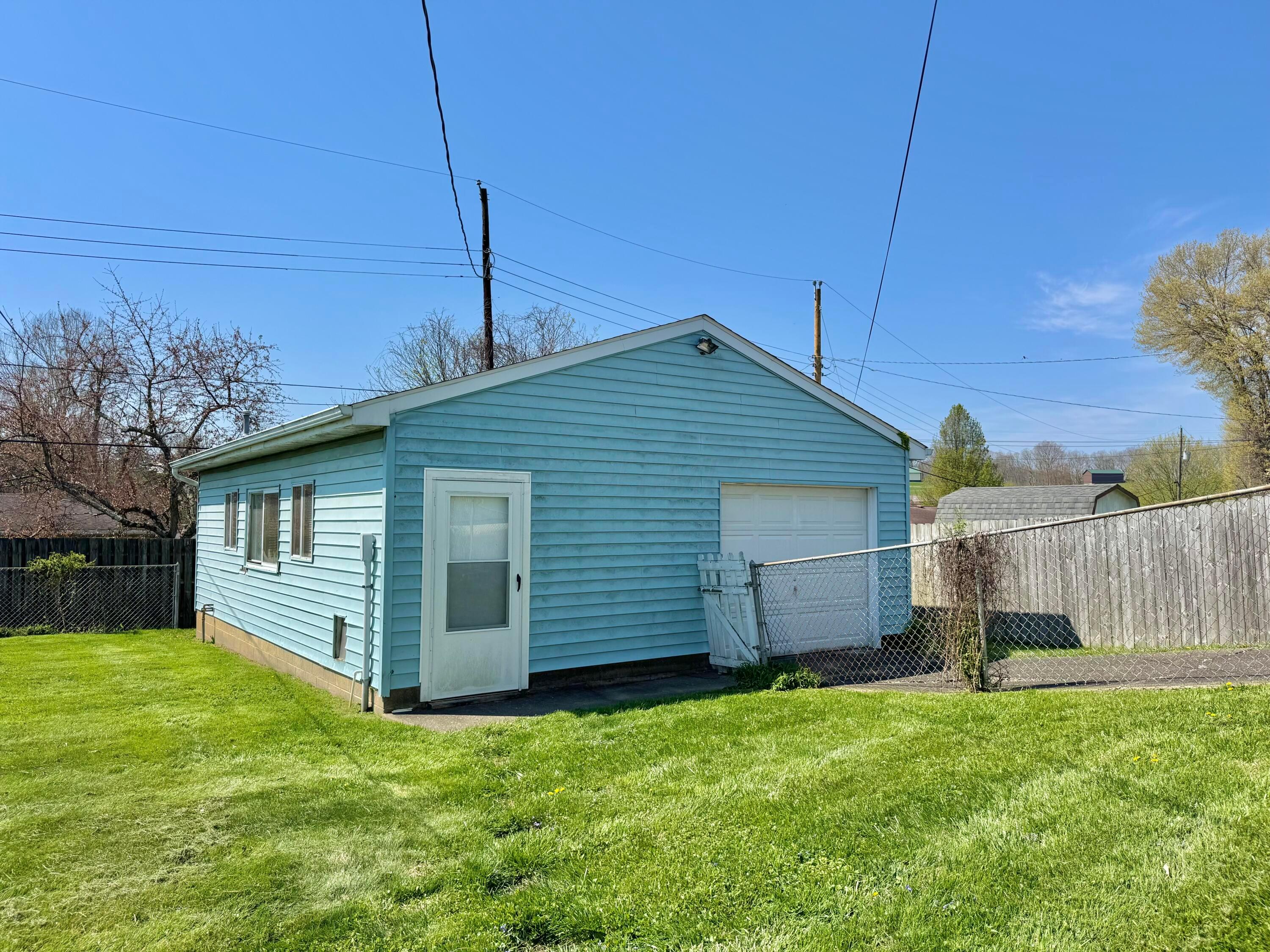 135 Ruth Avenue Logan, OH 43138 - Photo 25 of 30 IMG_8482