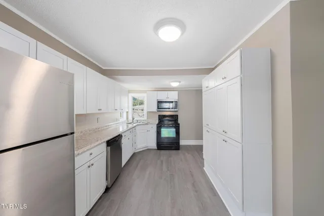 $1,500 | 701 1st Street, Elizabethton, TN 37643