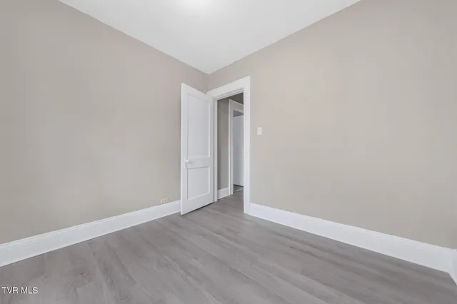 $1,500 | 701 1st Street, Elizabethton, TN 37643