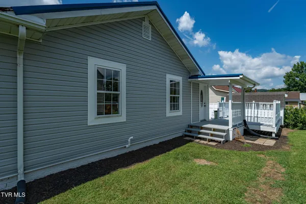 $1,500 | 701 1st Street, Elizabethton, TN 37643