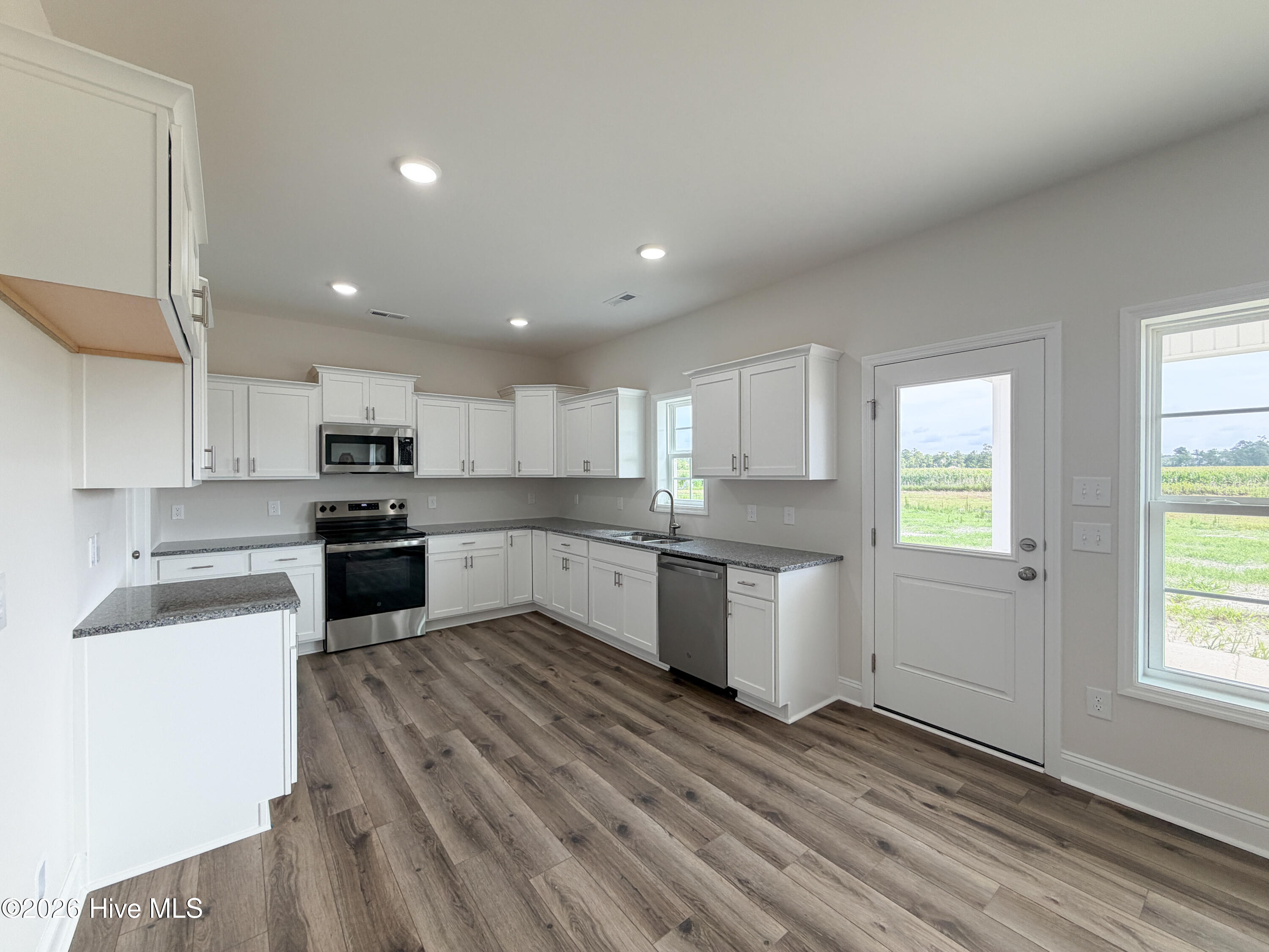 774 Aria Lane Hubert, NC 28539 - Photo 4 of 46