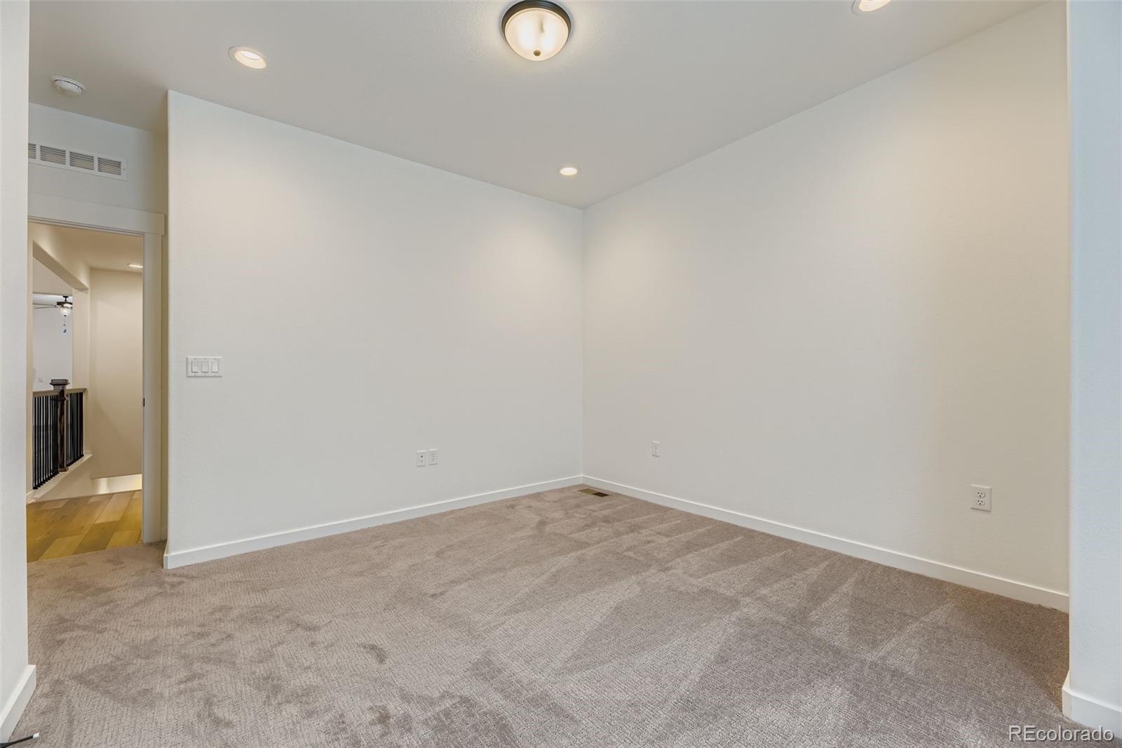 8905 South Riviera Way Aurora, CO 80016 - Photo 21 of 27 a view of empty room