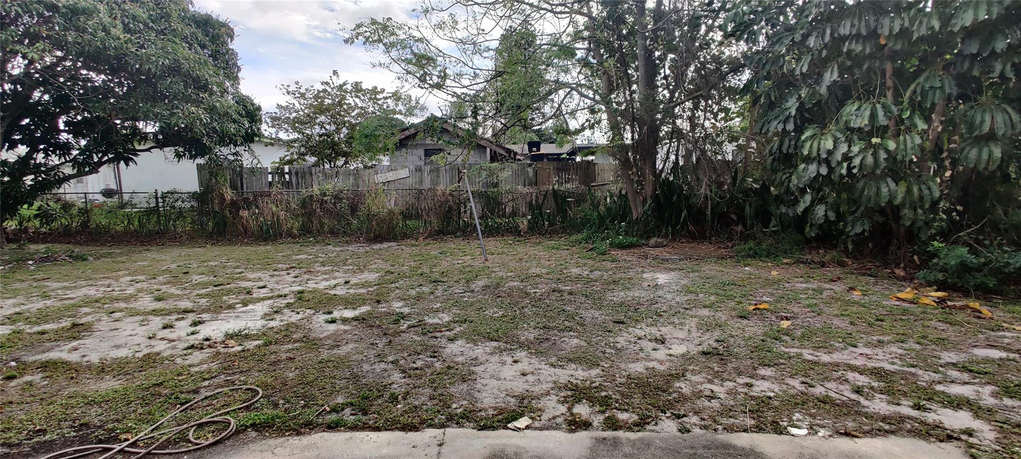 1473 Silver Beach Road Riviera Beach, FL 33404 - Photo 8 of 8 Photo 8