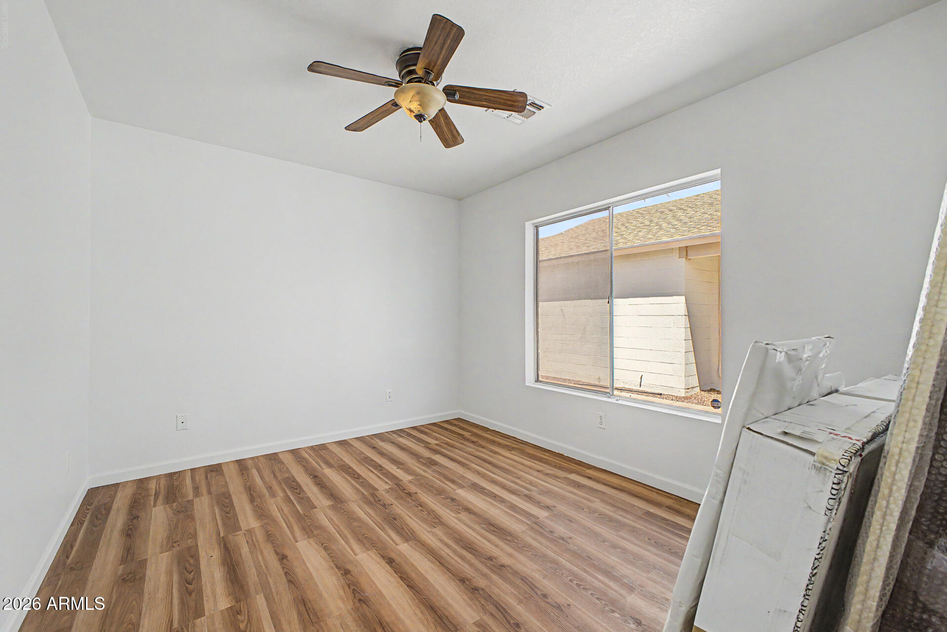 10943 West Ruth Avenue Peoria, AZ 85345 - Photo 22 of 30 22 - Ruth