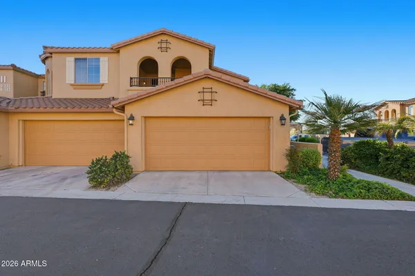 $389,500 | 10655 North 9th Street, Unit 232, Phoenix, AZ 85020