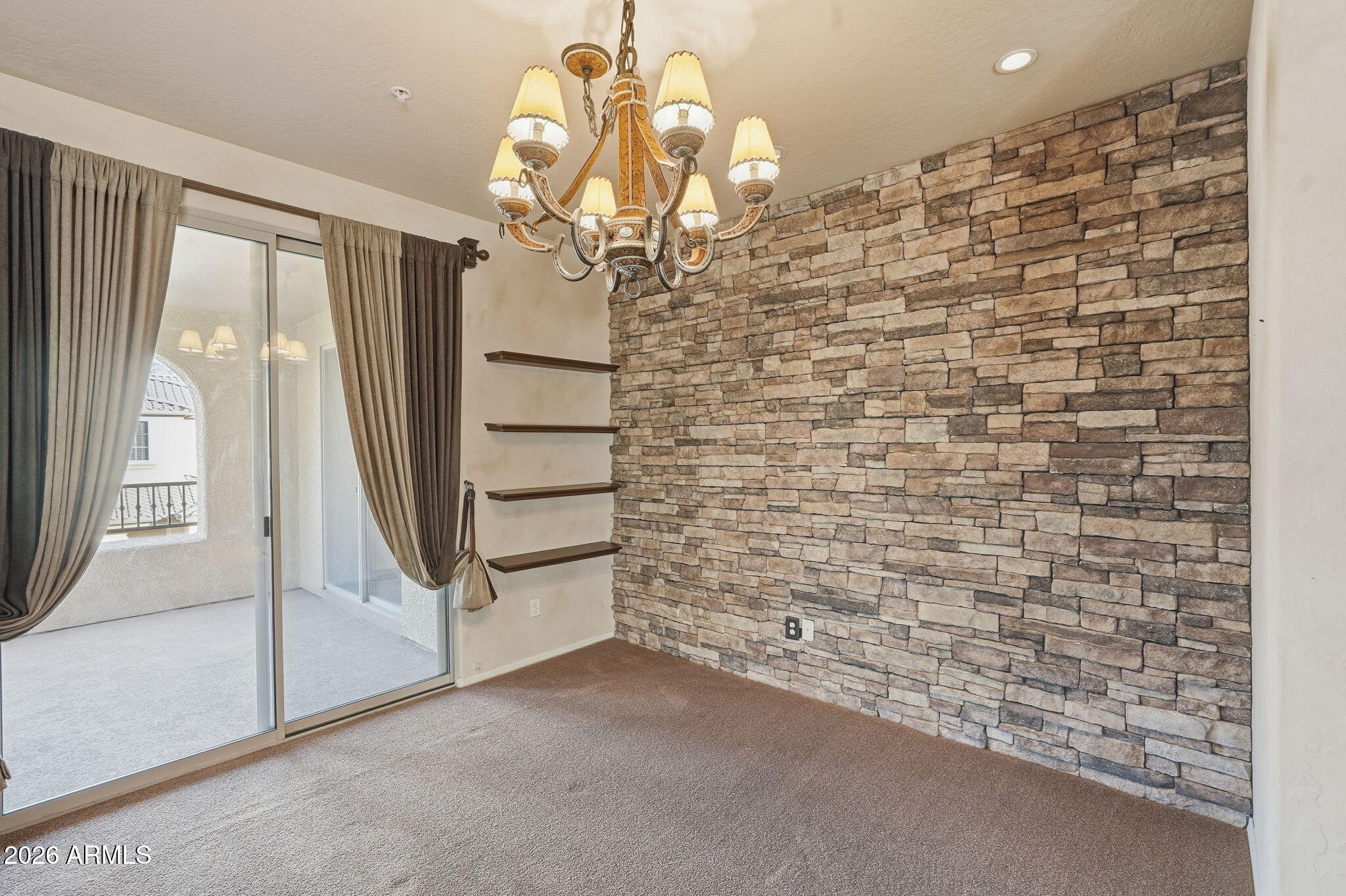 10655 North 9th Street, Unit 232 Phoenix, AZ 85020 - Photo 9 of 22 a bathroom with a shower