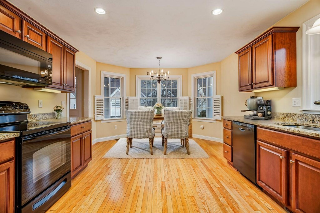 600 Redtail Way, Unit 600 Lancaster, MA 01523 - Photo 5 of 42