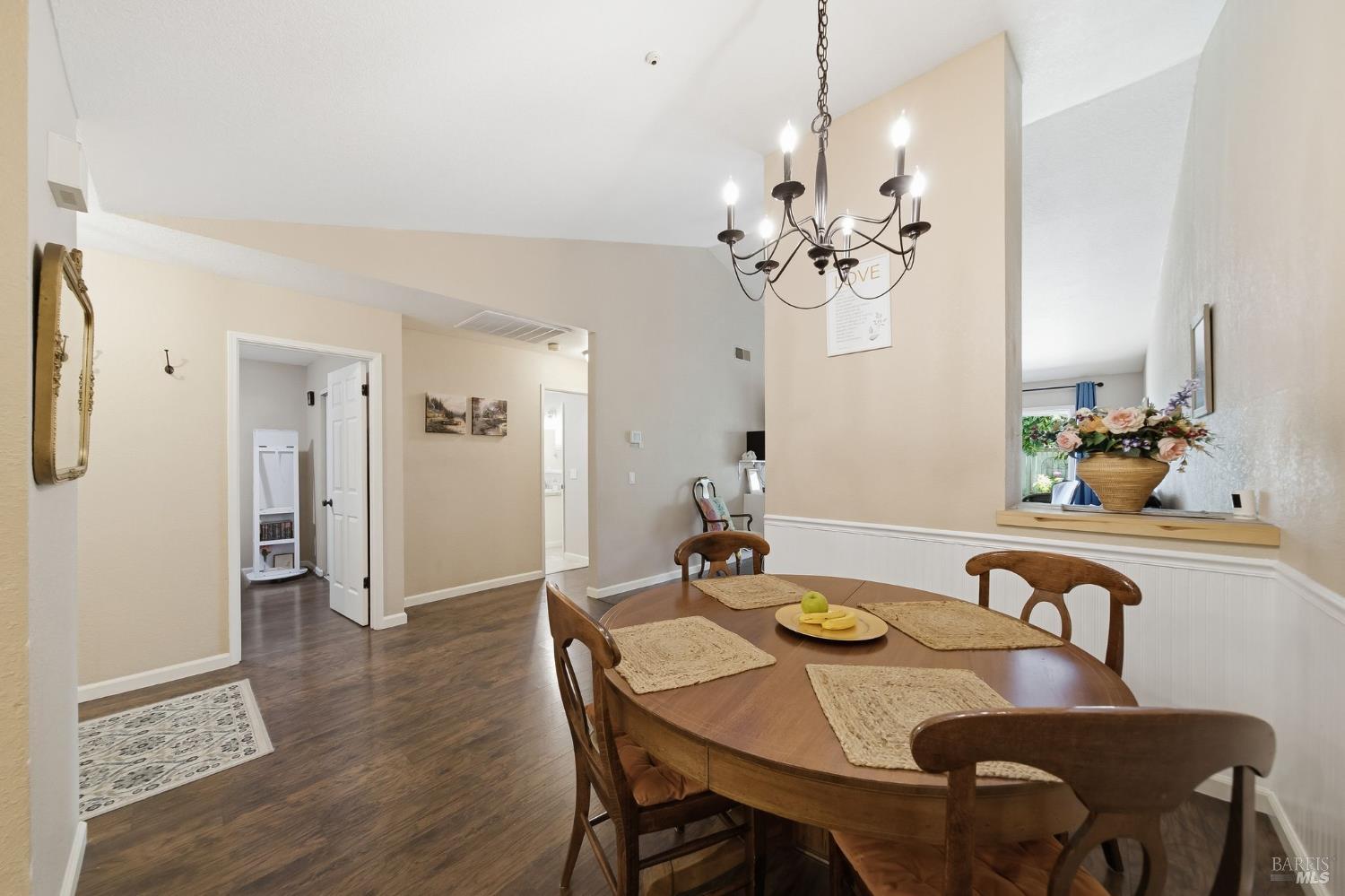 7078 Avenida Cala Rohnert Park, CA 94928 - Photo 13 of 46