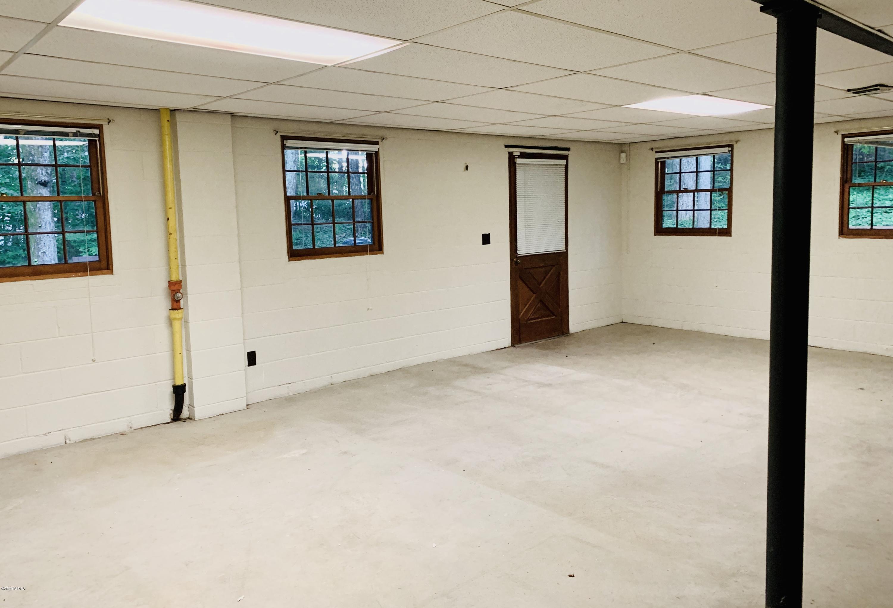 750 Kings Mountain Road Macon, GA 31210 - Photo 24 of 31 Basement