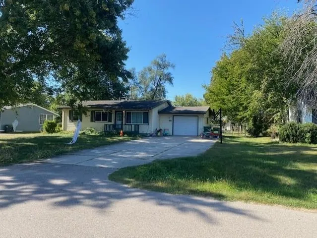 $3,999,000 | 2612 Blarney Stone Drive, Beloit, WI 53511