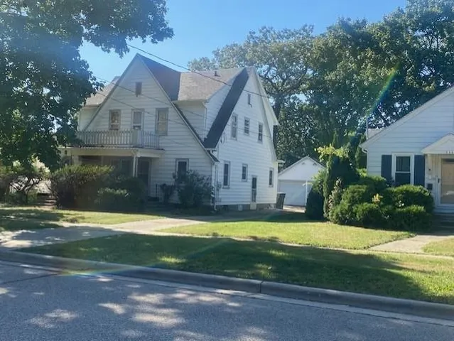 $3,999,000 | 2612 Blarney Stone Drive, Beloit, WI 53511