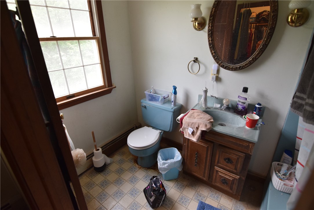 8 Pequot Avenue Westerly, RI 02891 - Photo 14 of 33