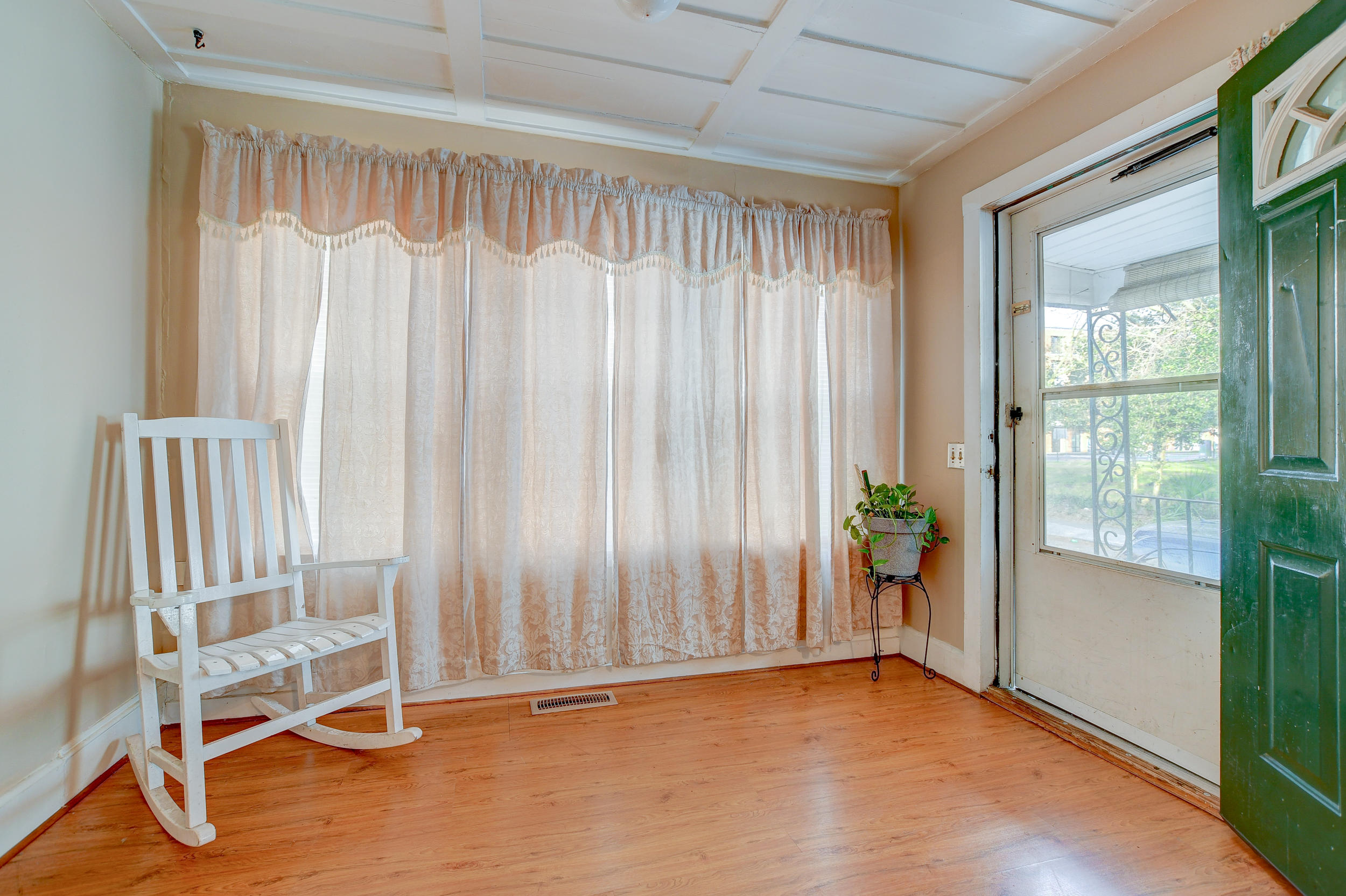 33 Sheppard Street Charleston, SC 29403 - Photo 4 of 22 DSC_5638_39_40_41_42