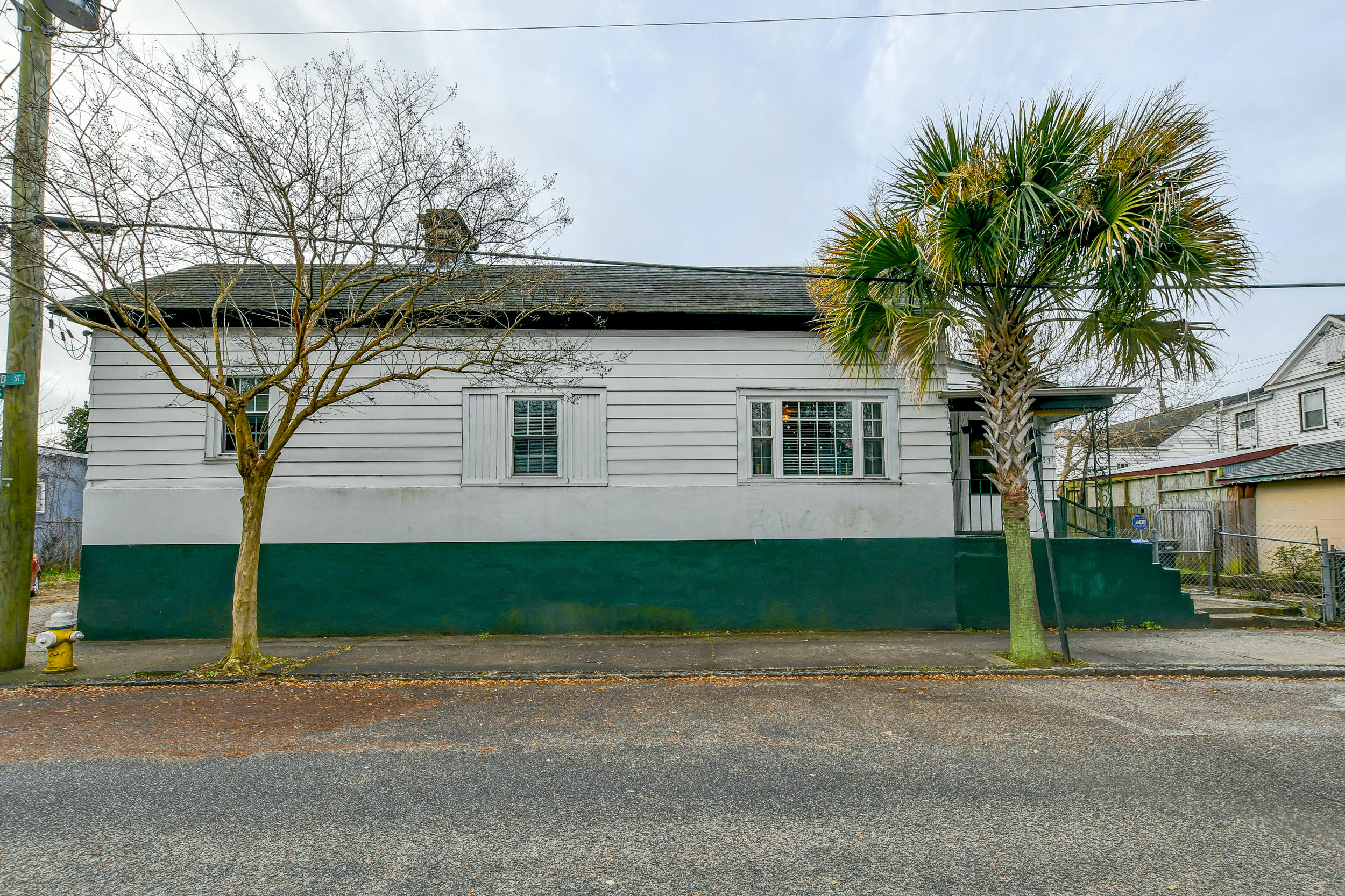 33 Sheppard Street Charleston, SC 29403 - Photo 7 of 22 DSC_5758_59_60_61_62