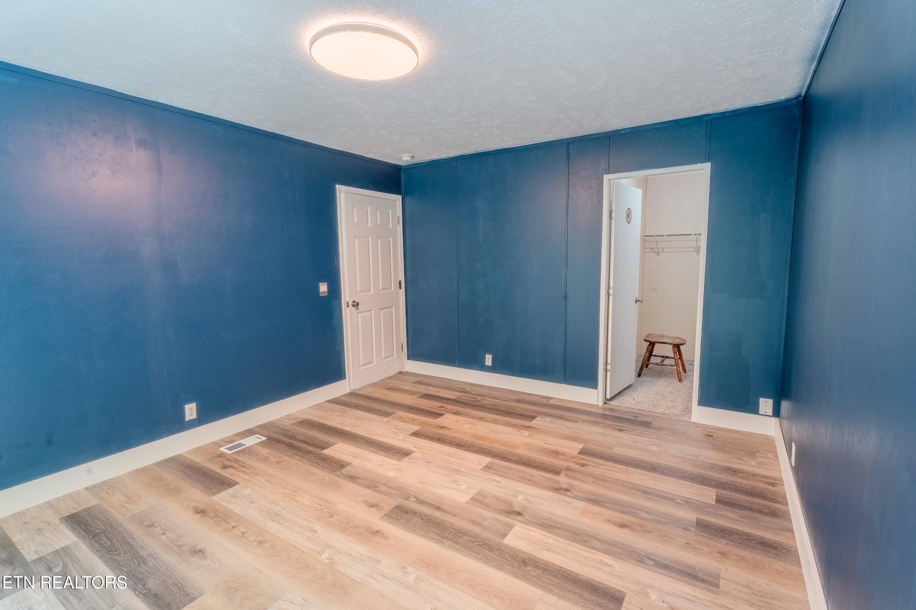 631 Laurel Road Clinton, TN 37716 - Photo 34 of 43 Additional Bedroom