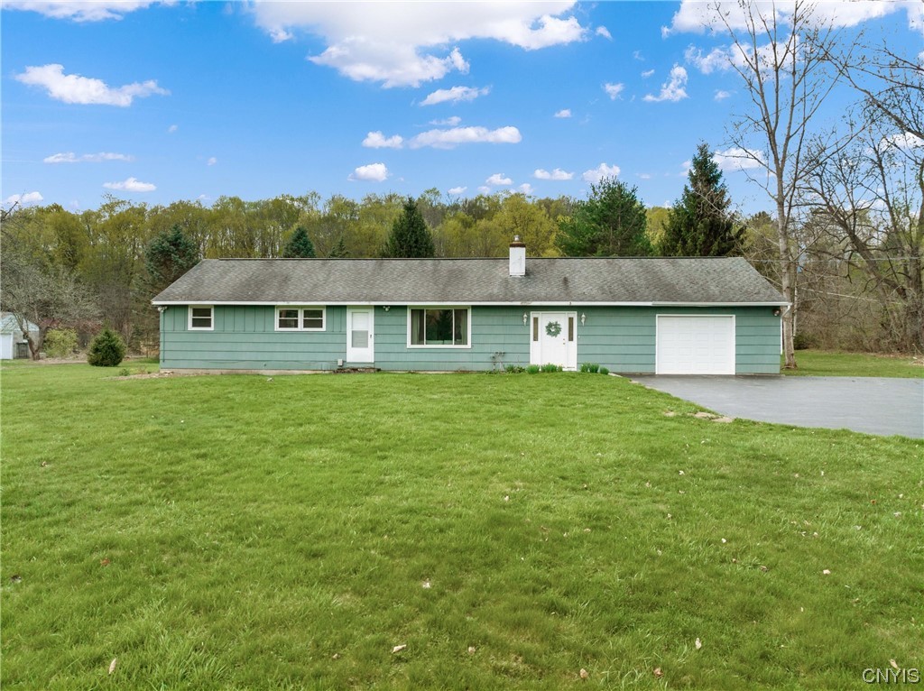 1124 Nottingham Road De Witt, NY 13078 - Photo 2 of 50