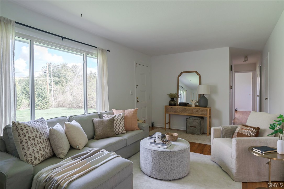 1124 Nottingham Road De Witt, NY 13078 - Photo 25 of 50