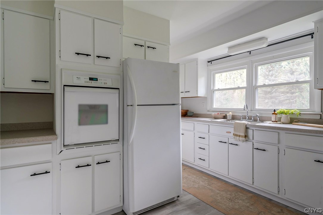 1124 Nottingham Road De Witt, NY 13078 - Photo 28 of 50