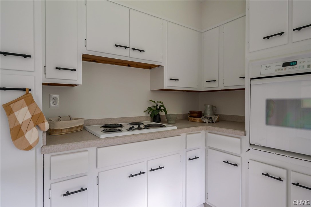 1124 Nottingham Road De Witt, NY 13078 - Photo 29 of 50