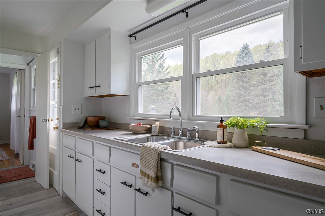 1124 Nottingham Road De Witt, NY 13078 - Photo 32 of 50