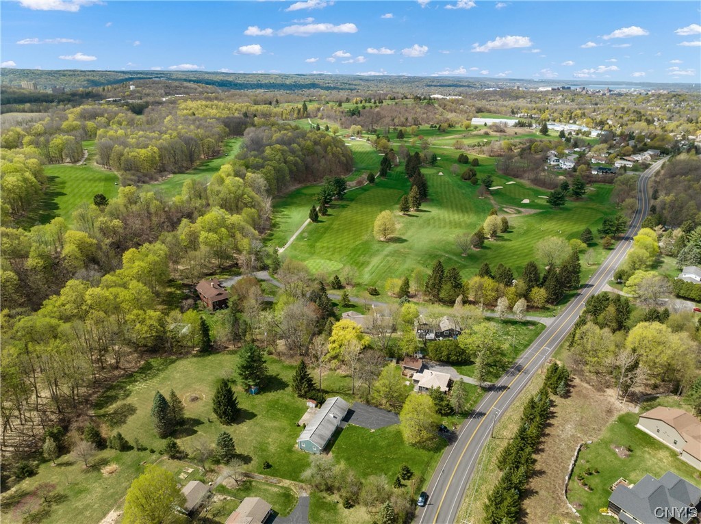 1124 Nottingham Road De Witt, NY 13078 - Photo 46 of 50