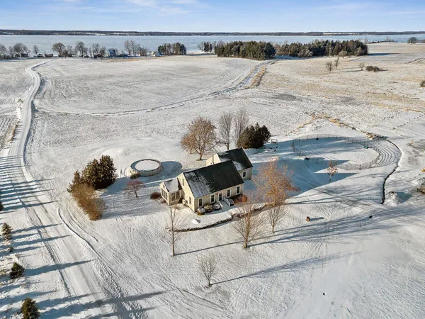 $539,000 | 61 Campbell Bay Road, Swanton, VT 05488