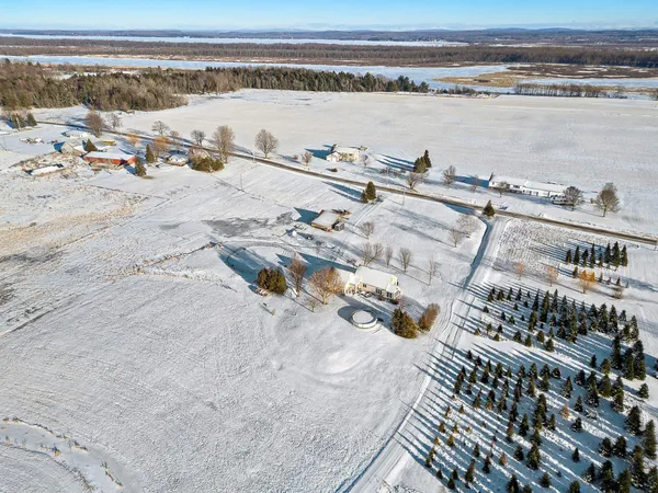 $539,000 | 61 Campbell Bay Road, Swanton, VT 05488