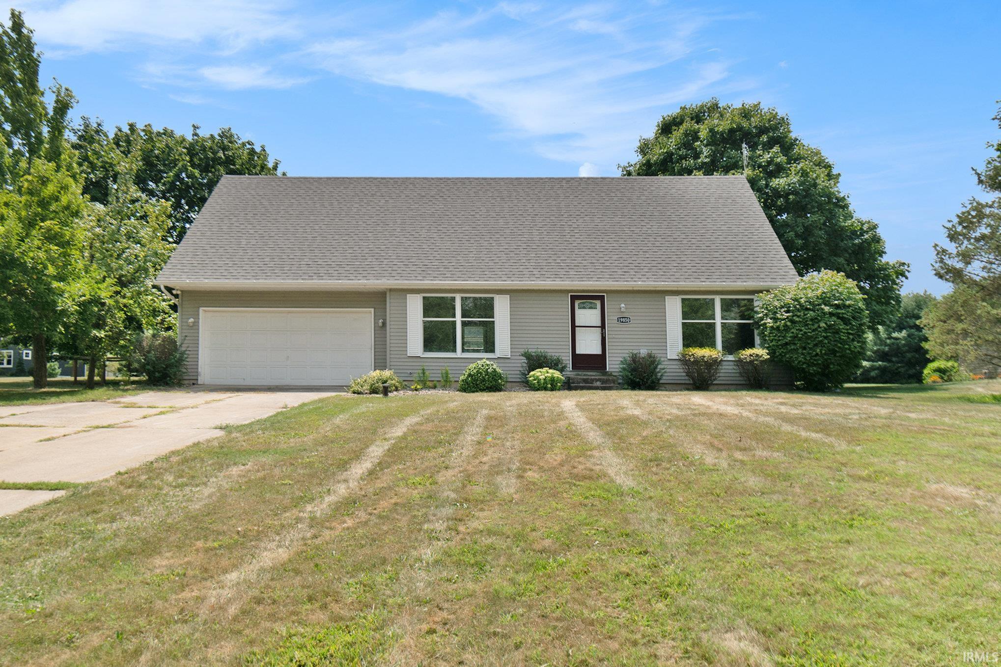 19850 Peach Ridge Road Goshen, IN 46526 - Photo 3 of 29 Gallery Image 3