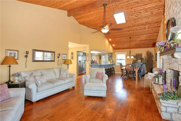 $1,450,000 | 583 Plymouth Street, Cambria, CA 93428