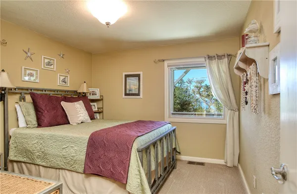 $1,450,000 | 583 Plymouth Street, Cambria, CA 93428
