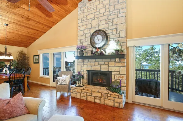 $1,450,000 | 583 Plymouth Street, Cambria, CA 93428