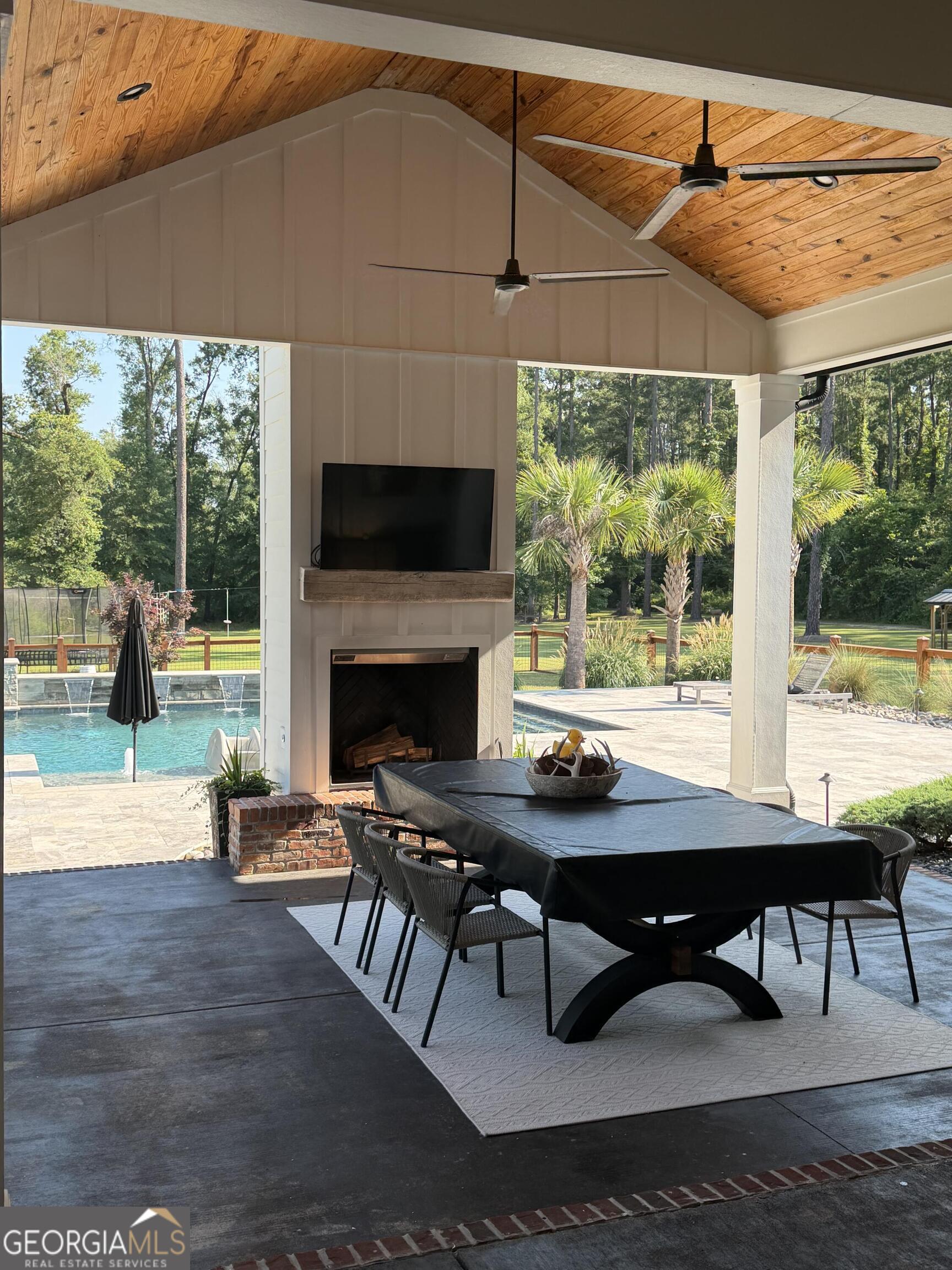 5535 Gillionville Road Albany, GA 31721 - Photo 32 of 39