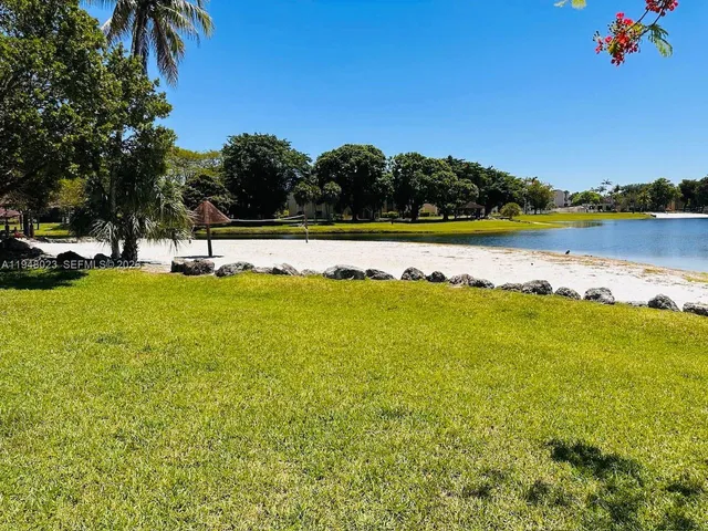 $257,000 | 15680 Southwest 106th Lane, Unit 804, Miami, FL 33196