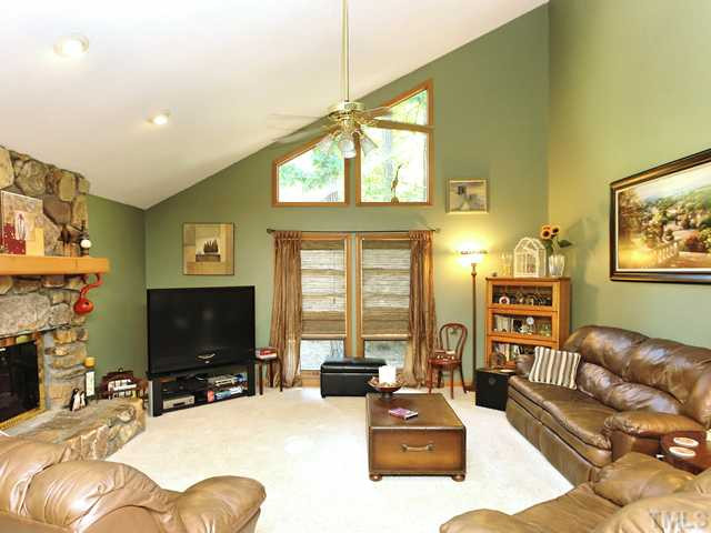 12333 Whartons Way Raleigh, NC 27613 - Photo 10 of 25 Den/Family/Great Room