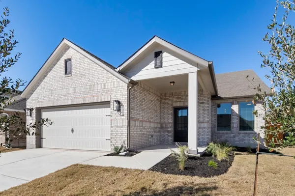 $412,900 | 304 Bay Breeze Drive, Kyle, TX 78640