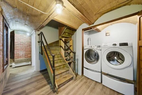 $3,000 | 117 South Lombard Avenue, Unit G, Oak Park, IL 60302