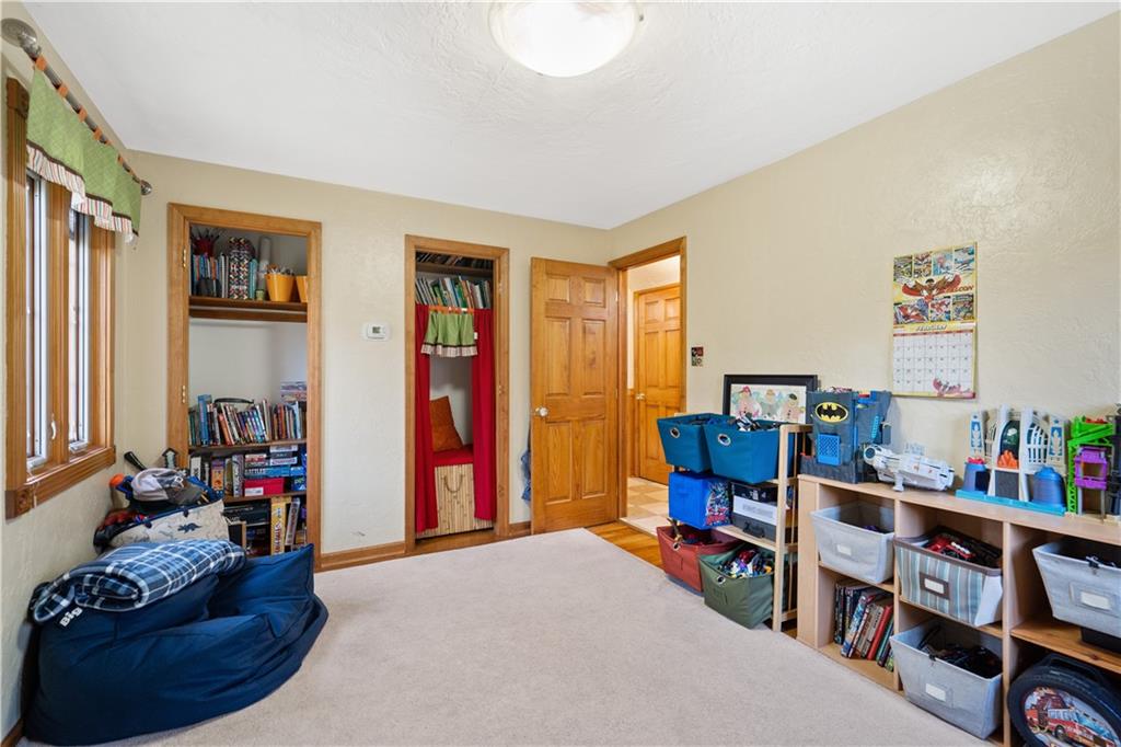 1341 Varner Road Pittsburgh, PA 15227 - Photo 12 of 27 Gallery Image 12