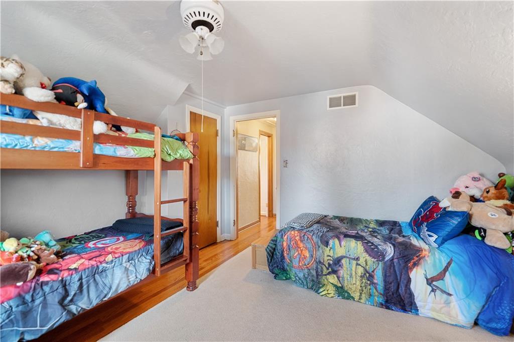 1341 Varner Road Pittsburgh, PA 15227 - Photo 17 of 27 Gallery Image 17