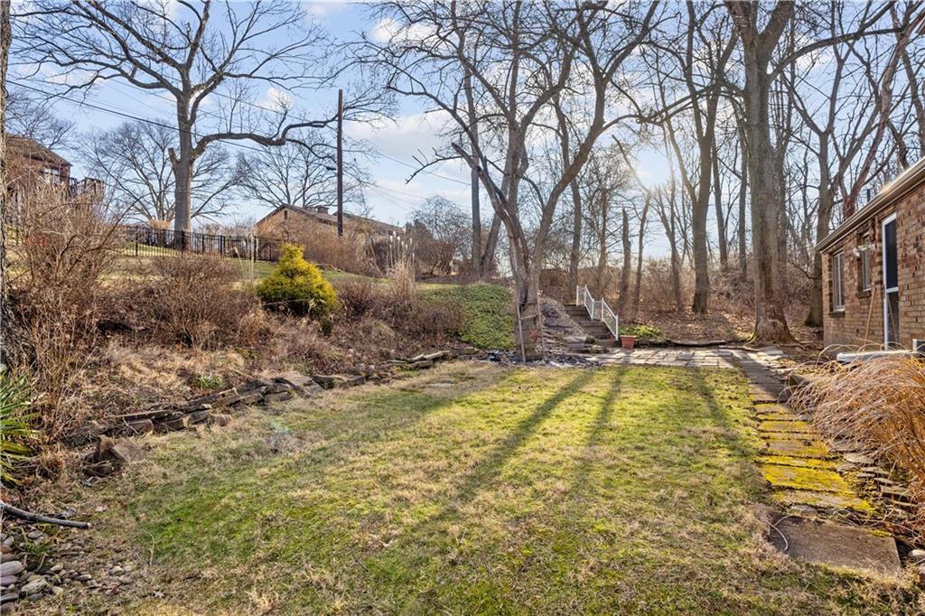 1341 Varner Road Pittsburgh, PA 15227 - Photo 22 of 27 Gallery Image 22