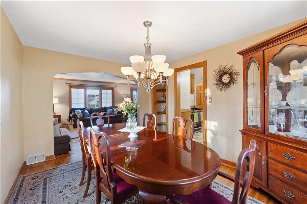 1341 Varner Road Pittsburgh, PA 15227 - Photo 6 of 27 Gallery Image 6
