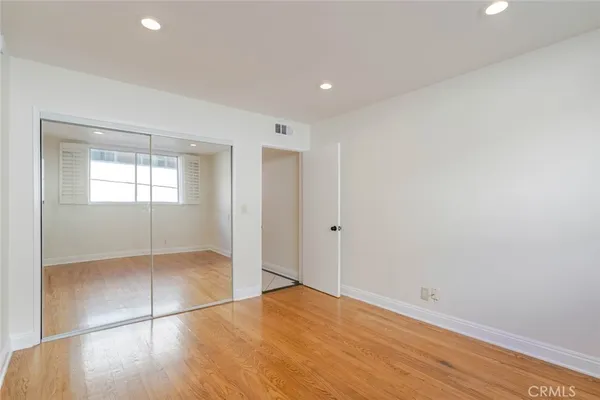 $3,400 | 14141 Dickens Street, Unit 211, Sherman Oaks, CA 91423