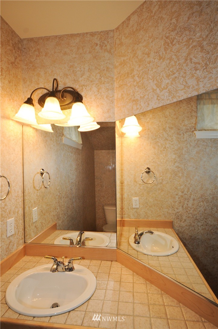 16465 Southeast 166th Terrace Renton, WA 98058 - Photo 20 of 22