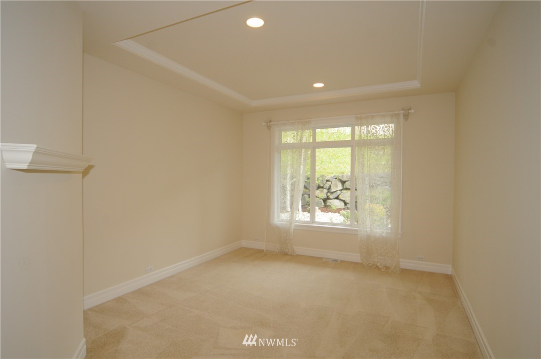 16465 Southeast 166th Terrace Renton, WA 98058 - Photo 7 of 22