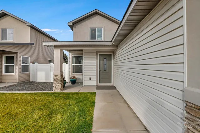 $359,900 | 820 Jack Avenue, Jerome, ID 83338