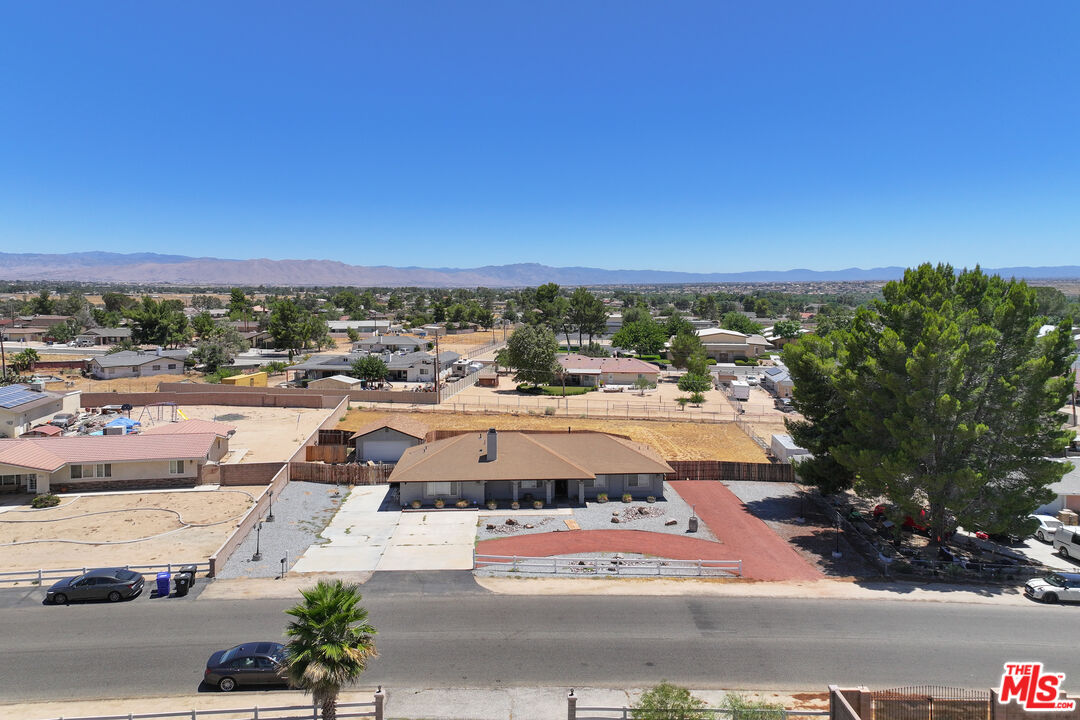 15361 Mondamon Road Apple Valley, CA 92307 - Photo 49 of 56