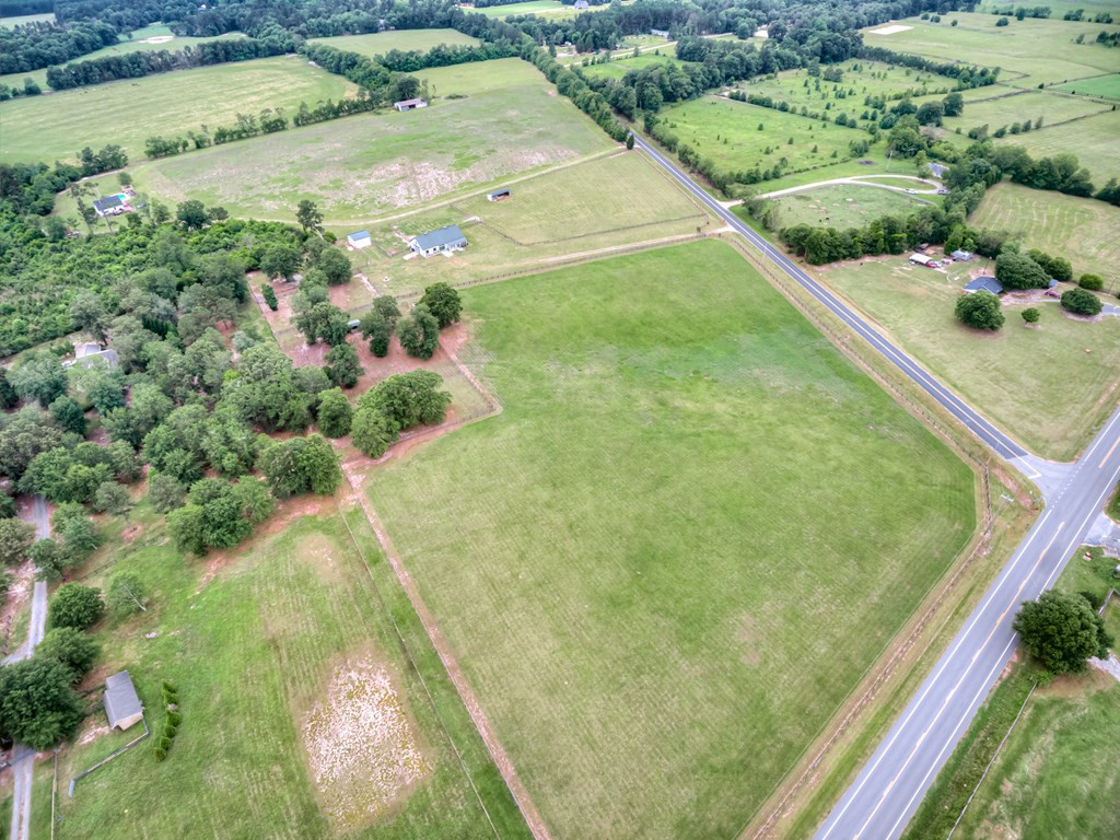 1850 Hatchaway Bridge Road Aiken, SC 29805 - Photo 9 of 32