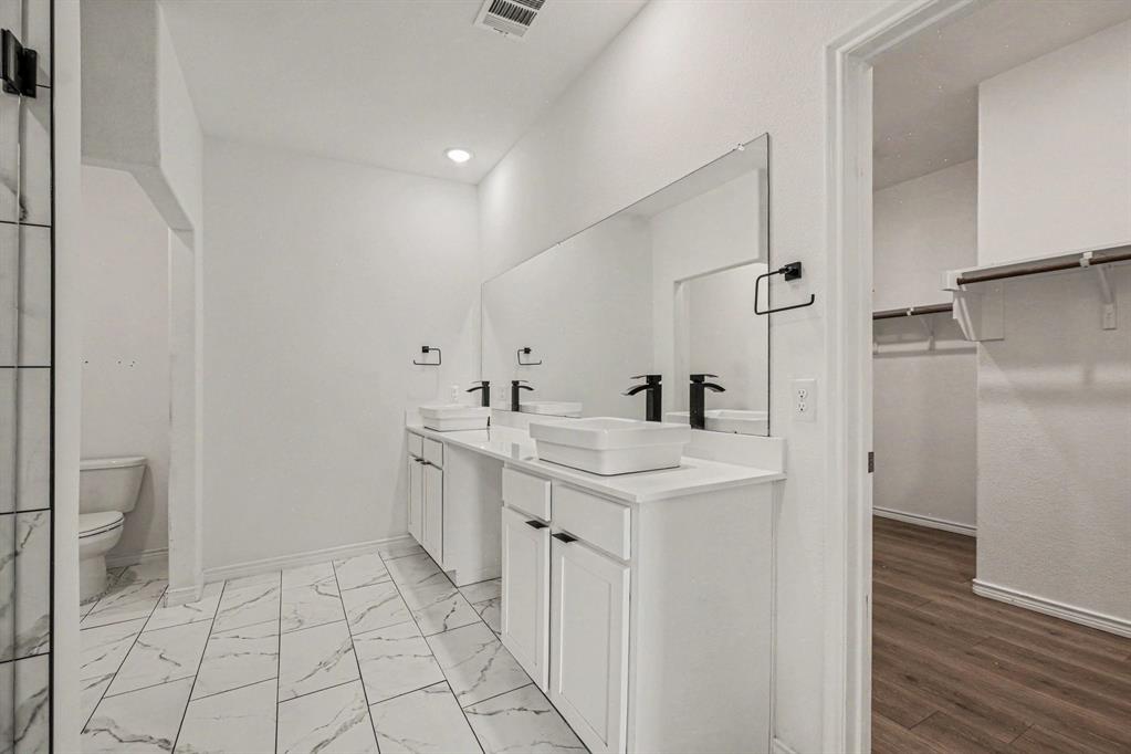 3801 Forest Bend Road Denton, TX 76208 - Photo 12 of 36