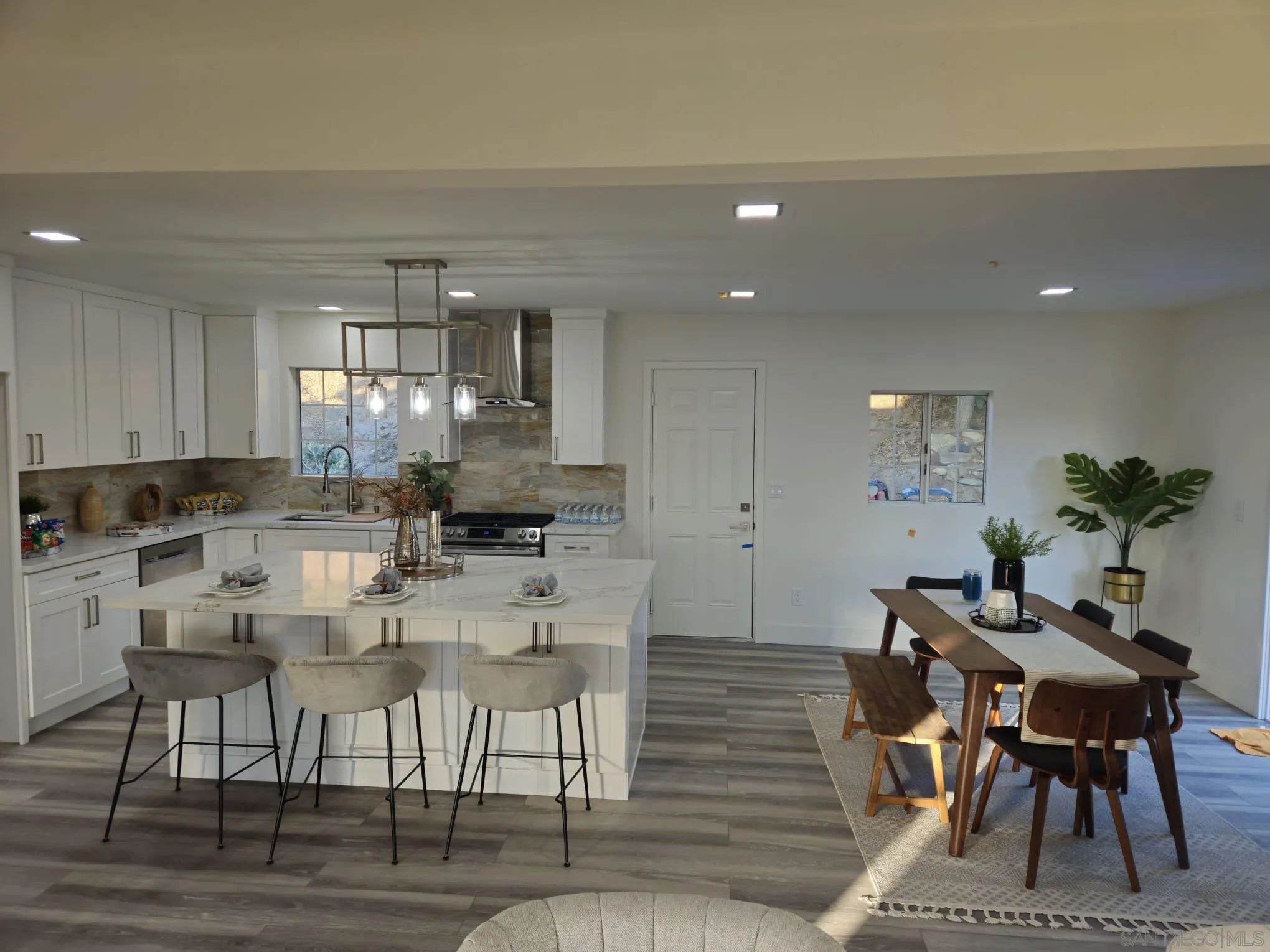 13052 Campo Road Jamul, CA 91935 - Photo 4 of 26 Gallery Image 4